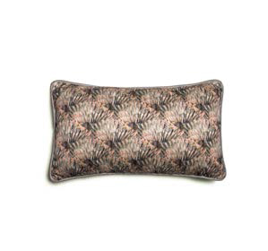 CUSHION GUILTY CORAL FEATHERS