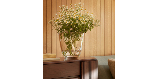 Vase, table decor accessories